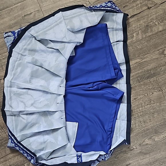 Chicos zenergy pleat skirt - Picture 3 of 4